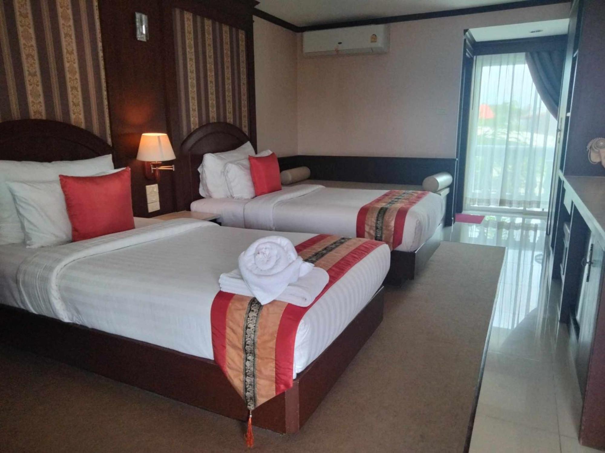 The Lion King Hotel Udonthani מראה חיצוני תמונה