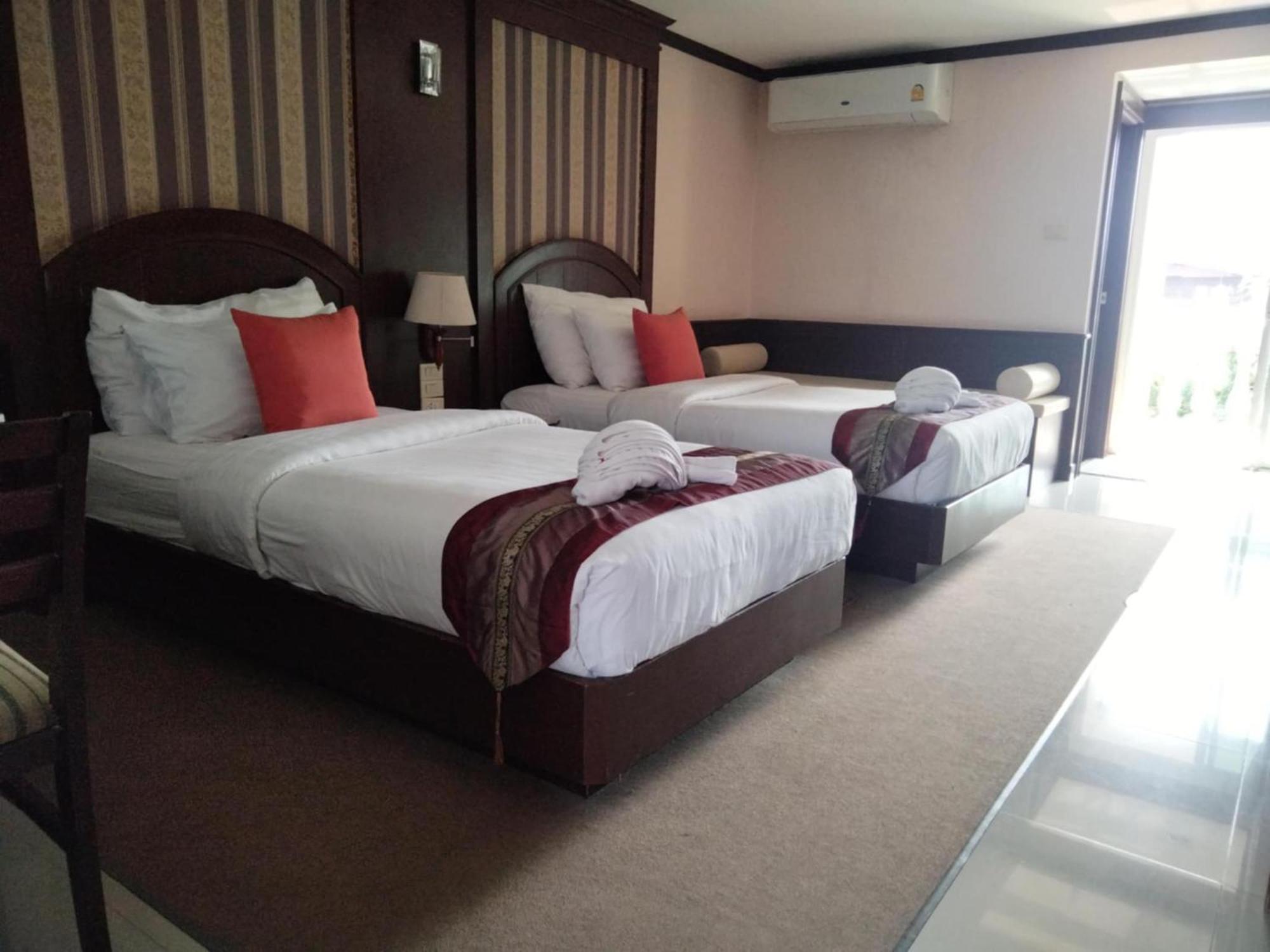 The Lion King Hotel Udonthani מראה חיצוני תמונה